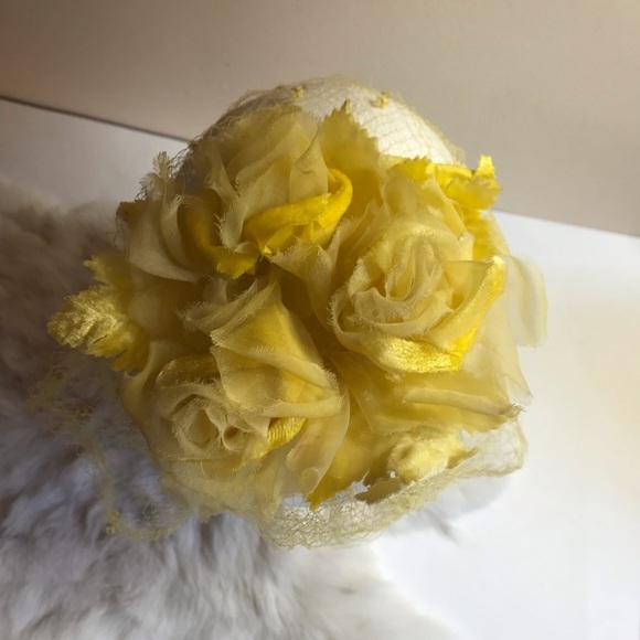 Vintage 50s Yellow Roses Hair Net Hair Accessory